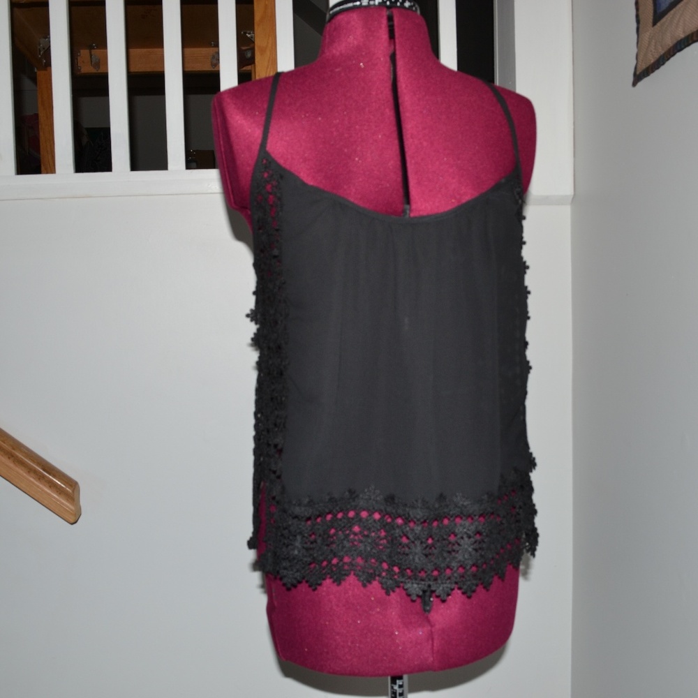 Ecote Crop Top